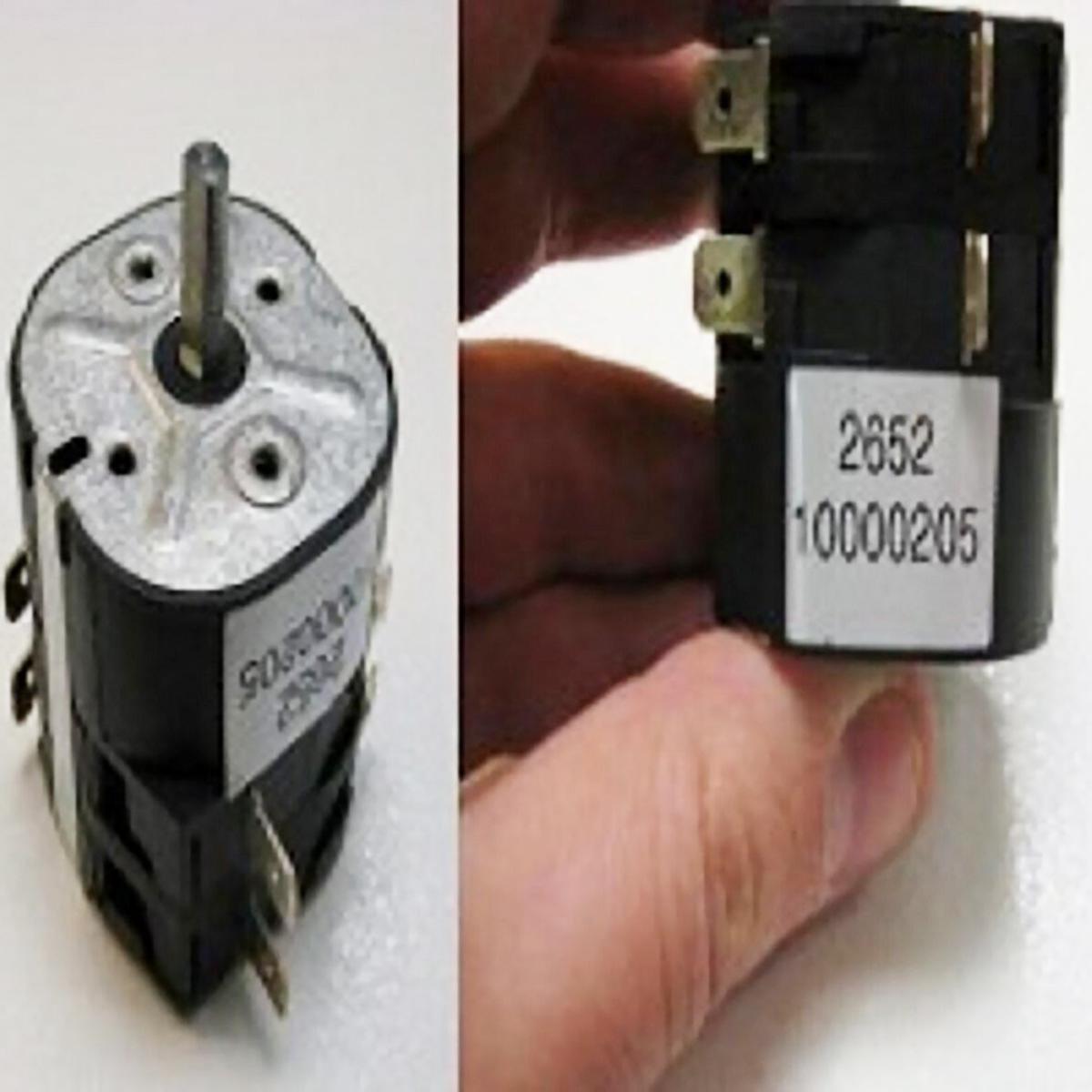 Timer - TIMER 4POL 9+3H 96000011