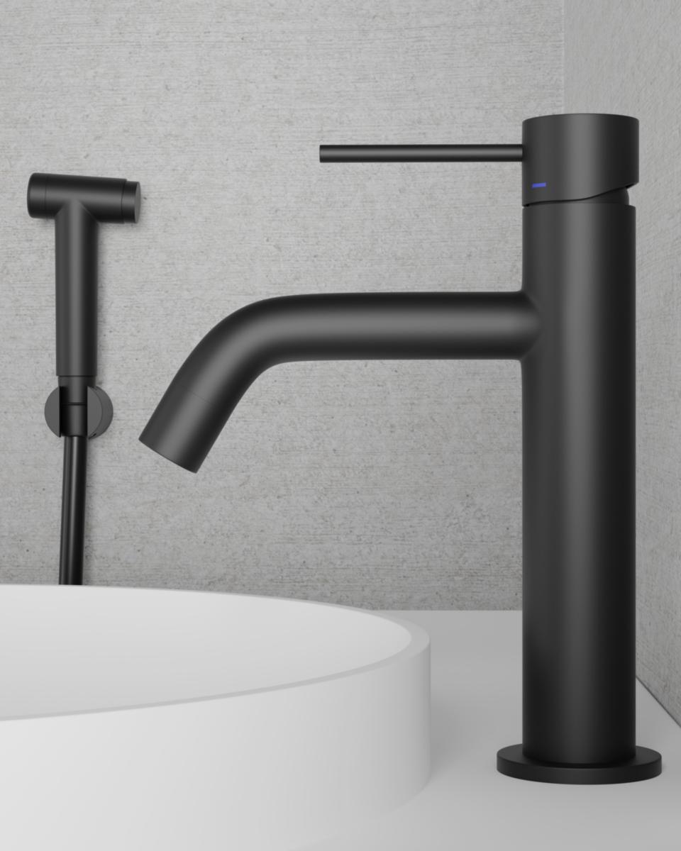 Tvättställsblandare Voyage Mid med handdusch, INR - INR TVÄTTSTÄLLSBL. VOYAGE MID M.HANDDUSCH, MATTE BLACK