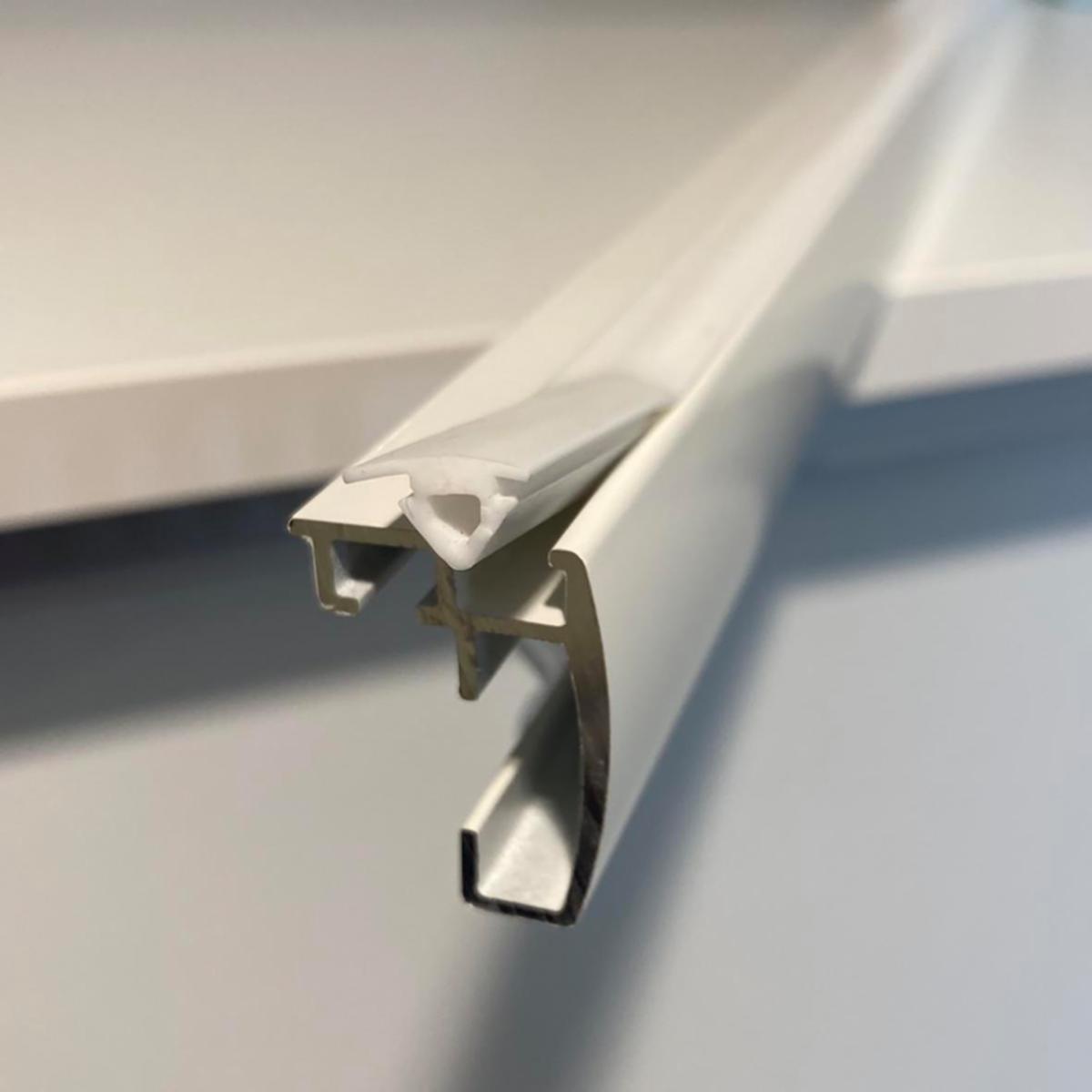 Tillbehör draperiskena a-collection 1 Stabil - TÄCKLIST SILIKON TILL STABIL HEL RULLE 100 METER