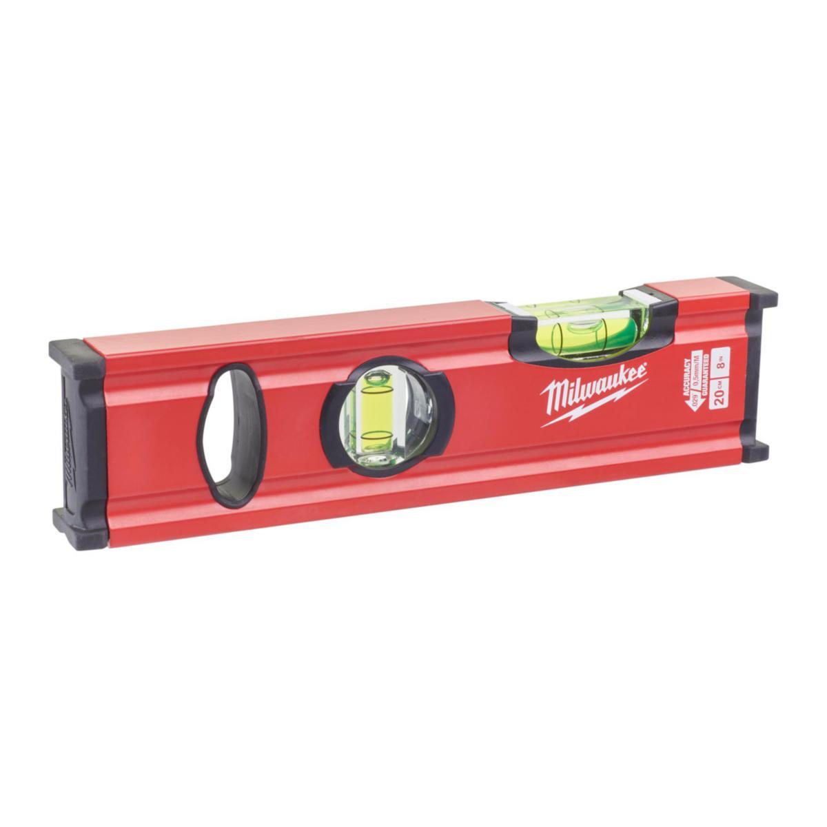 Vattenpass Milwaukee Redstick slim - VATTENPASS MILWAUKEE SLIM MAG 20CM