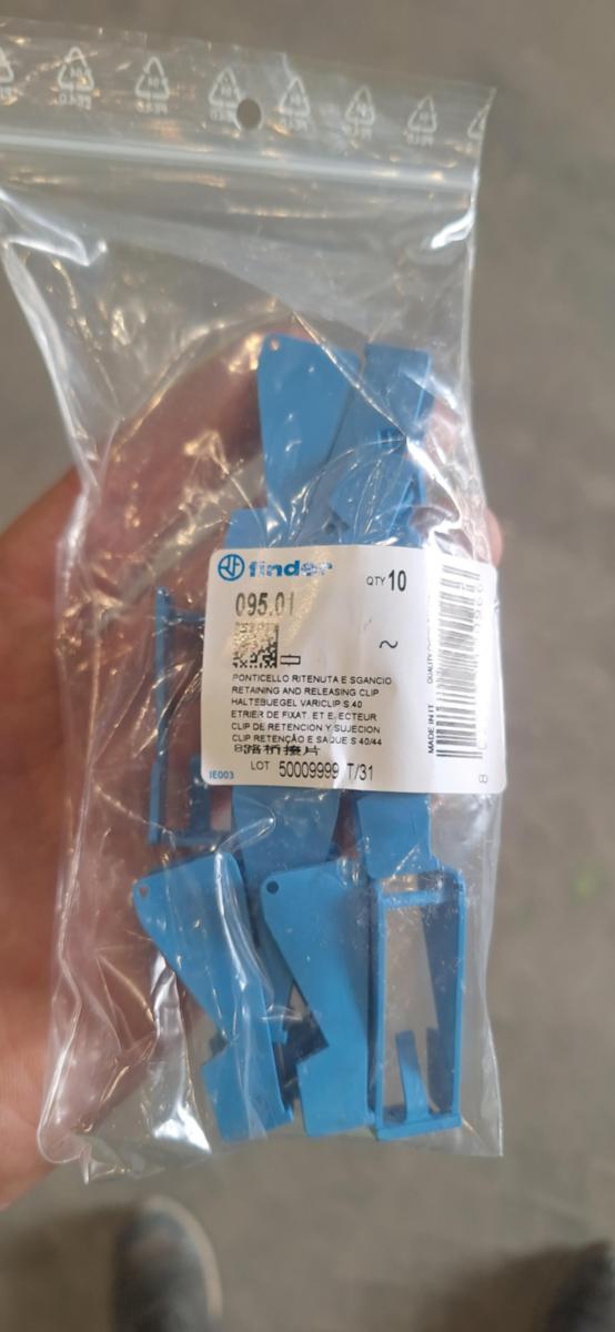 Tillbehör till Hjälprelä/utgångsrelä Kompakt typ 40 - LÅSBYGEL F RELÄ 40 F09501