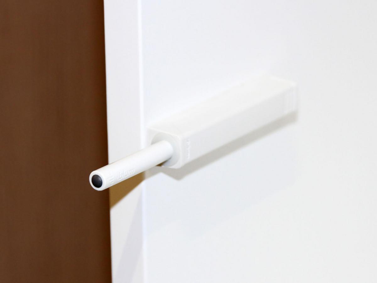 Beslagspåse Push Open till Högskåp Vit, Svedbergs - SVEDBERGS BESLAGSPÅSE PUSH OPEN, HSKP VIT, 12741