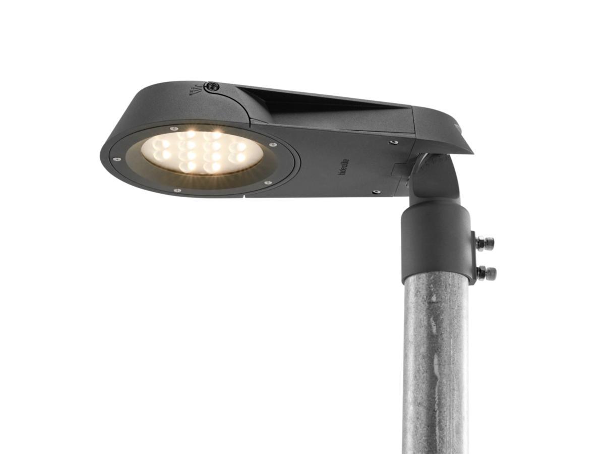 Stolparmatur Sharp Post - GATUARM 10,5-31W 1140-3000LM 3/4K SHARP POST ASYM ANTRACIT