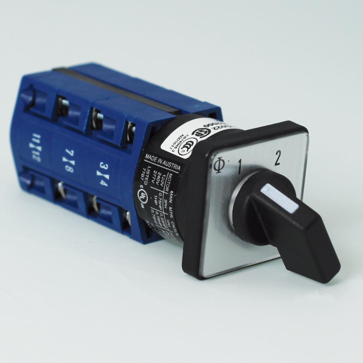 Omkopplare utan nolläge 1-2 - OMKOPPLARE 1-2 3-POL 10A 3-H CG4.A222.E