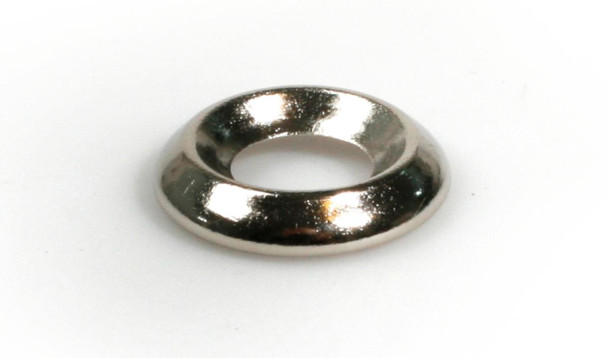 Rundbricka RB mässingförnicklad - BRICKA RB 5,3X13X2,1 MÄSSING FÖRNICKLAD