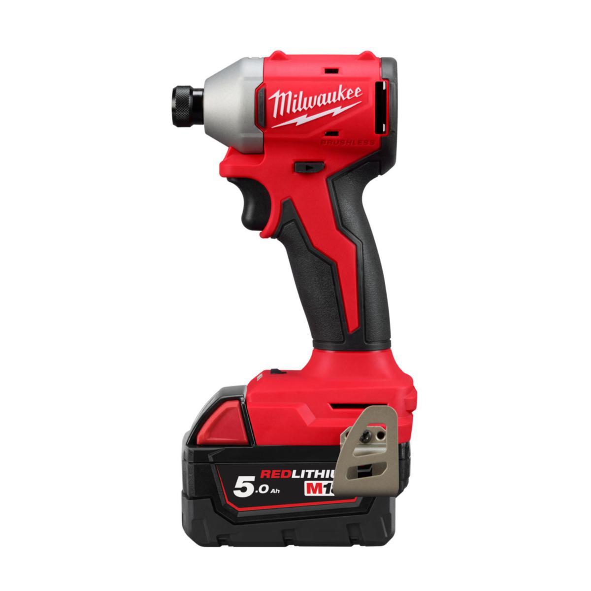 Slagskruvdragare Milwaukee M18 BLIDR-502X - SLAGSKRUVDRAGARE MILWAUKEE M18 BLIDR-502X, 2X5 AH BATTERI