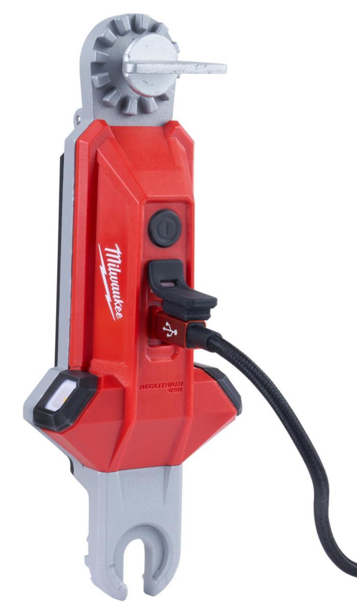 Lampa Milwaukee L4 HSL-301 - LAMPA MILWAUKEE L4 HSL-301 INKL 1X3 AH USB BATTERI