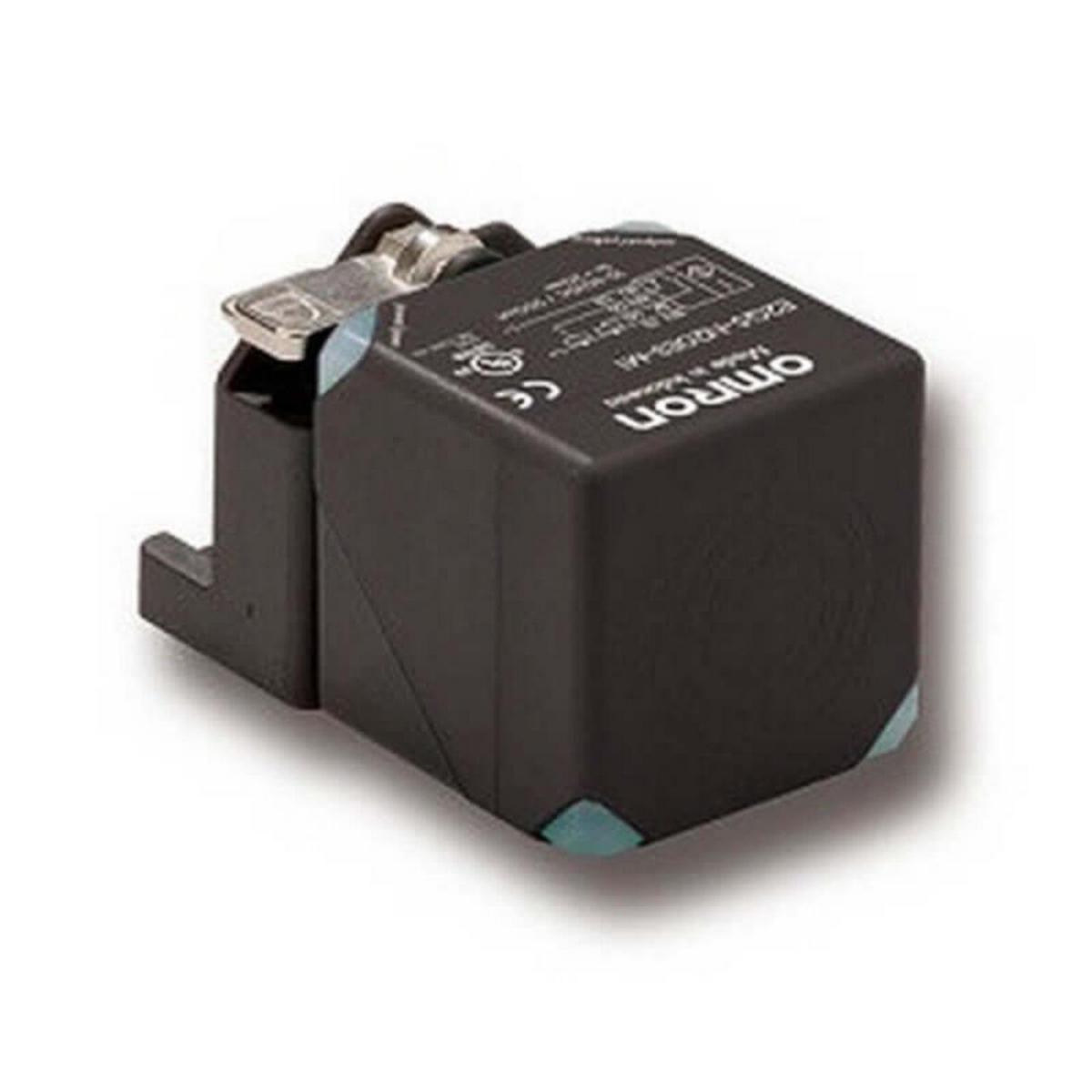 Induktiv givare E2Q - INDGIVARE K OSKÄRM 3MM 2M KAB E2Q5-N20F1-M1