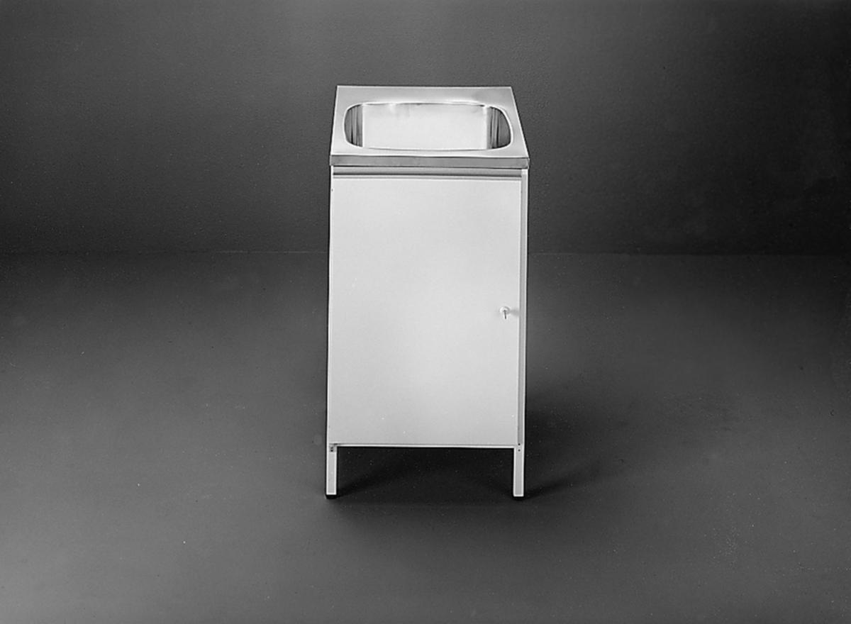 Tvättbänk CAB 5 m kranhål, Contura - CONTURA CAB 5 TVÄTTBÄNK MED FÖRVARINGSSKÅP