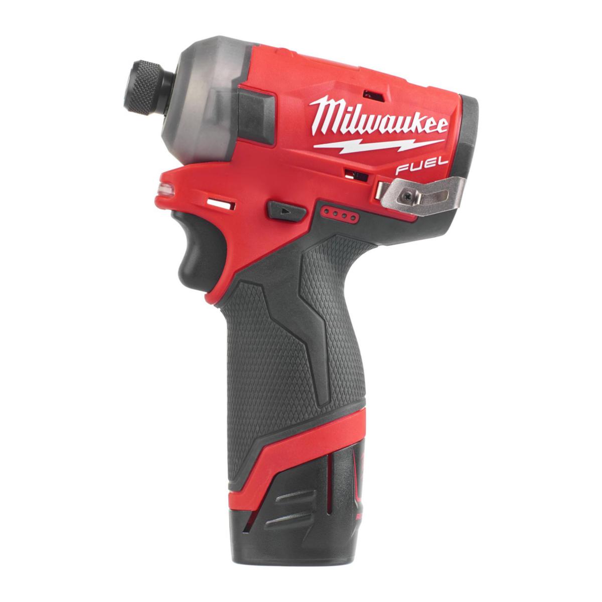Slagskruvdragare Milwaukee M12 FQID-202X - SLAGSKRUVDRAGARE MILWAUKEE M12 FQID-202X 2X2AH. 1/4".LADD.BOX