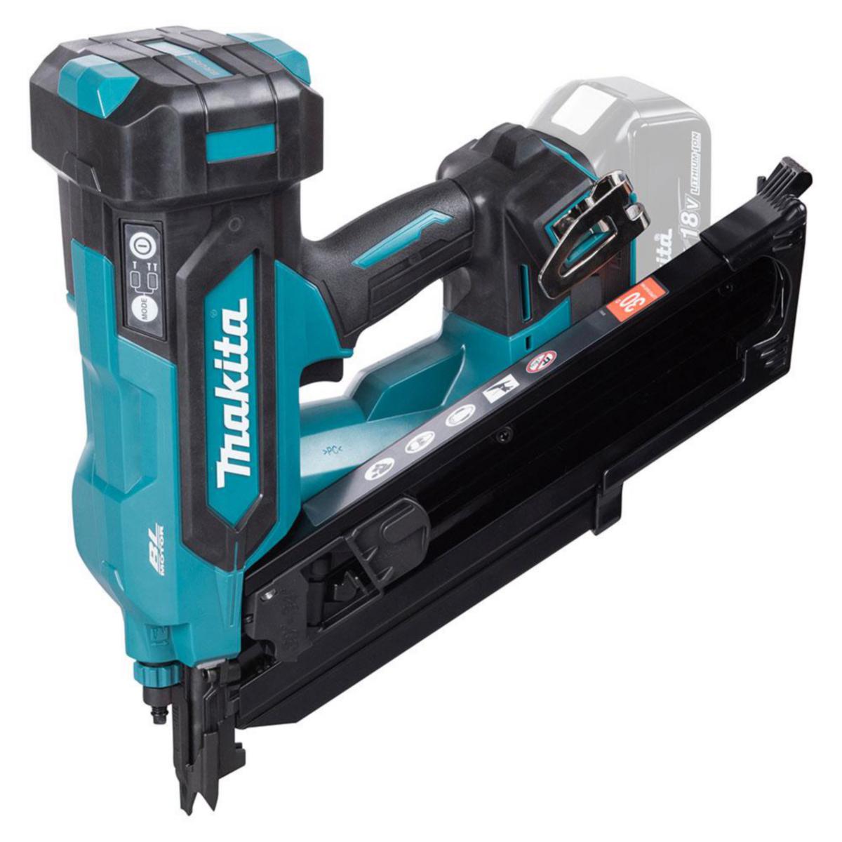 Spikpistol Makita DBN900ZK SOLO - SPIKPISTOL MAKITA DBN900ZK 18V SOLO INK VÄSKA 34° 90MM