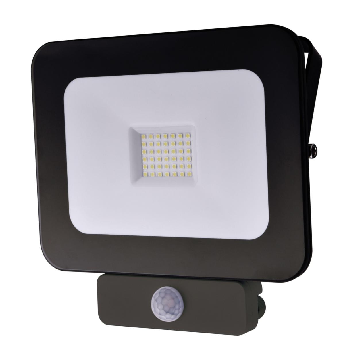 Strålkastare Zatt LED - STRÅLKAST LED 50W 4K SENS SV STRÅLKASTARE ZATT