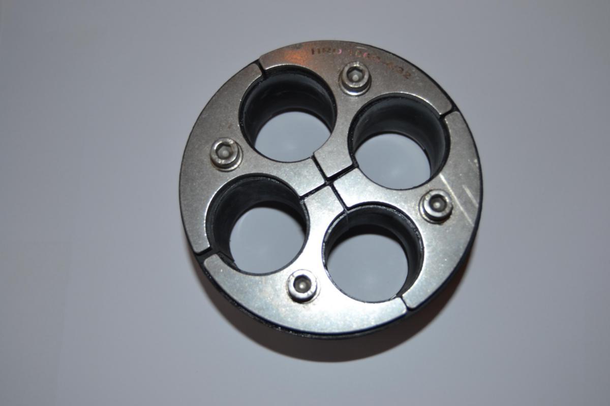 Kabeltätning Quadplex - KABELTÄTNING QUADPLEX 100/4x32