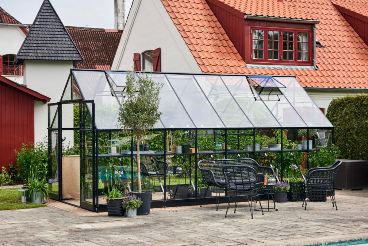 Växthus, Qube+ 816, 13 m² - VÄXTHUS QUBE+ 816 13 M² SVART HALLS